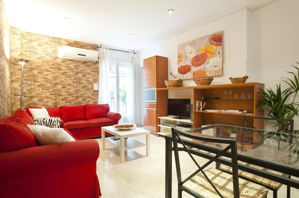 Ferienwohnung Rainbow Barcelona Zimmer foto